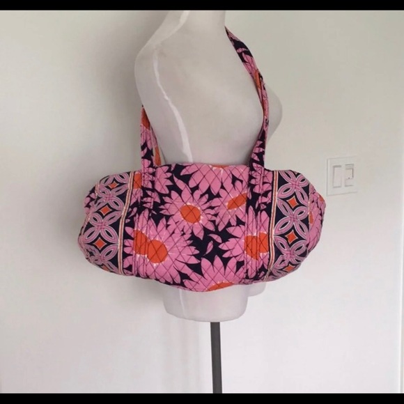 Vera Bradley Small Duffle! - Picture 1 of 3